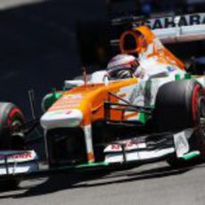 Paul di Resta rueda en el complicado trazado de Mónaco