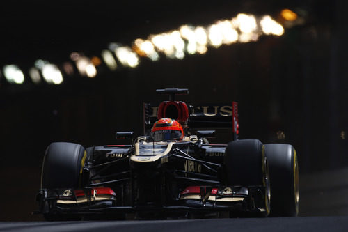Kimi Räikkonen sale del túnel de Mónaco