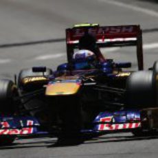 Daniel Ricciardo abandonó en el Principado