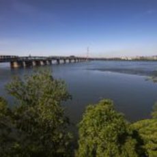 Paisaje precioso del puente de Montreal