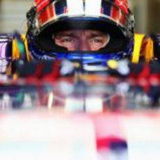 Mirada de concentración de Mark Webber