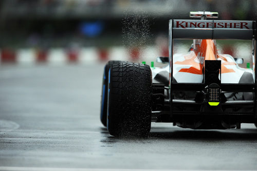 Neumáticos de lluvia extrema para Force India