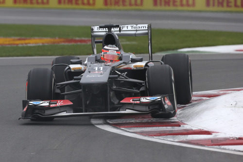 Nico Hülkenberg afronta con los medios una de las curvas del circuito Gilles-Villeneuve