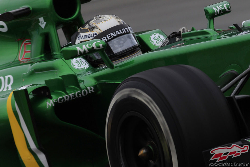 Primer plano de Giedo van der Garde con su CT03