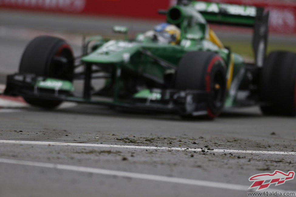 Charles Pic a por otra de las curvas del trazado Gilles-Villeneuve