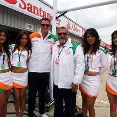 Mallya y sus chicas