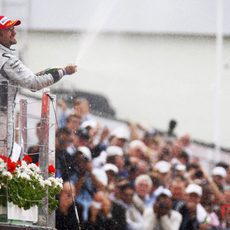 Barrichello celebra el tercer puesto