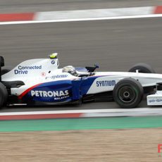 Heidfeld en el circuito de su país