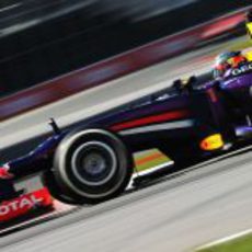 Sebastian Vettel avanza implacable en Montreal