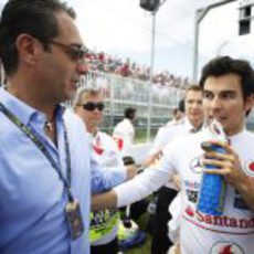 Sergio Pérez instantes antes de que comience el GP de Canadá 2013