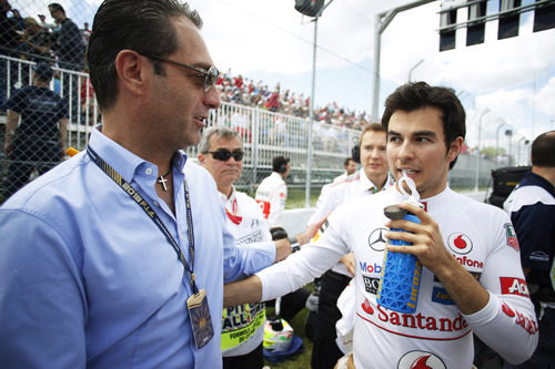 Sergio Pérez instantes antes de que comience el GP de Canadá 2013