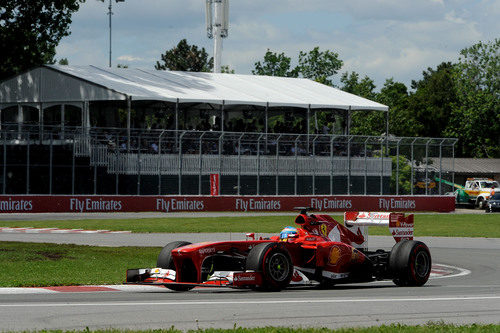 Fernando Alonso rueda con mucho ritmo en Canadá