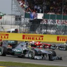 Lewis Hamilton sufrió un reventón de Pirelli