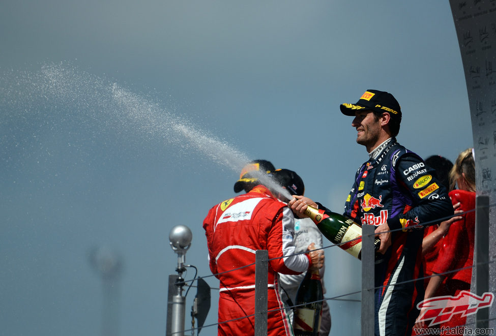 Chorro de champán de Mark Webber