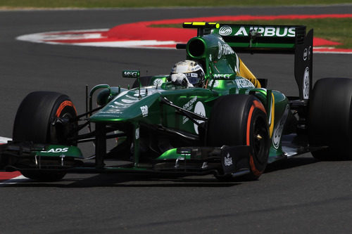 Giedo van der Garde a toda velocidad con su CT03