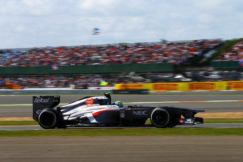 Esteban Gutiérrez durante la carrera de Gran Bretaña 2013