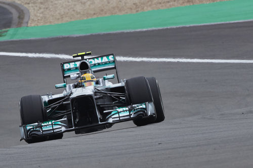 Lewis Hamilton con Mercedes en los primeros libres de Alemania