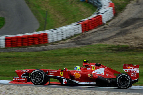 Felipe Massa rueda con el compuesto medio