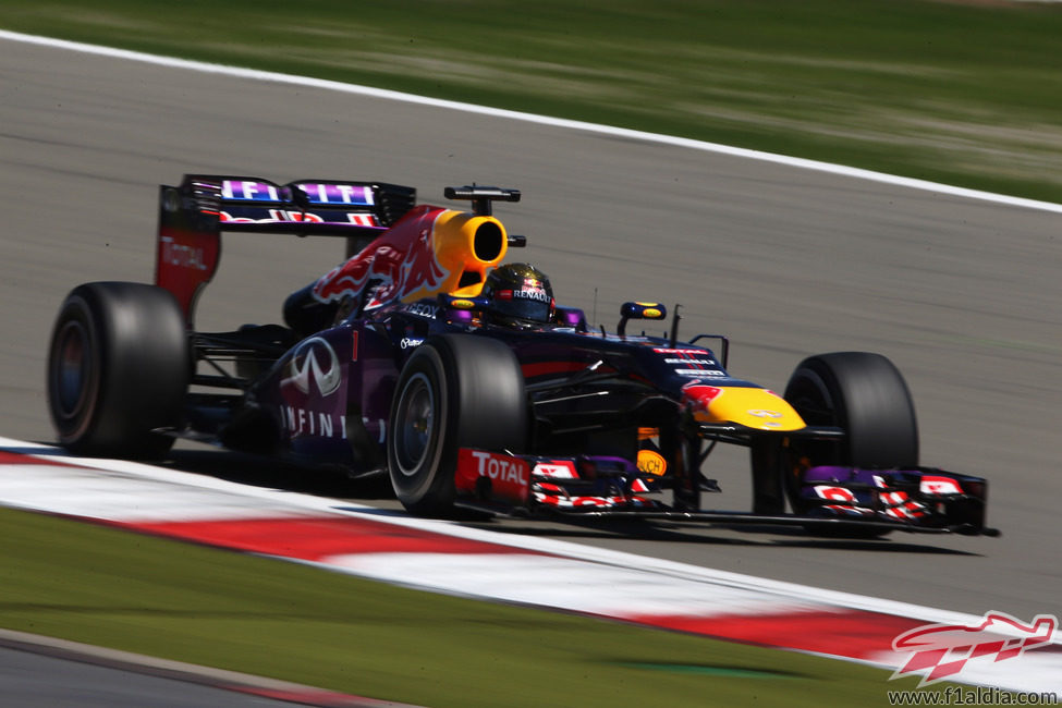 Sebastian Vettel ganó su cuarta carrera del año