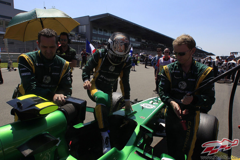 Giedo van der Garde se sube al cT03