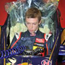 Daniil Kvyat se prepara para subirse al Toro Rosso