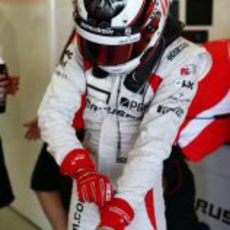 Max Chilton se prepara para entrar en el MR02