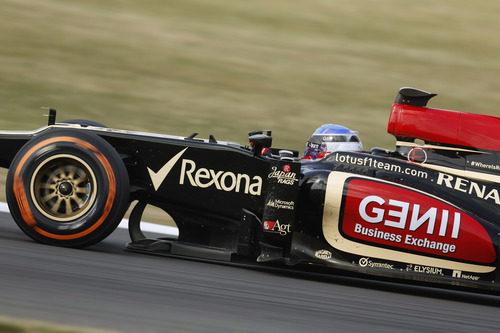 Nicolas Prost rueda con duros en el E21