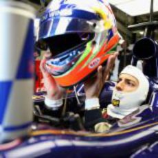 Daniel Ricciardo se sube al Toro Rosso