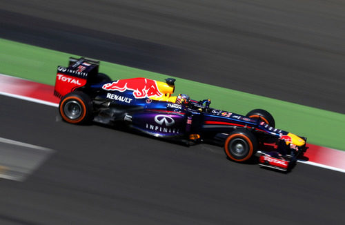 Carlos Sainz Jr rueda con el RB9