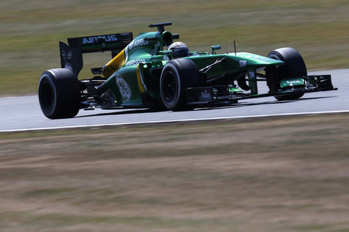 Giedo van der Garde a toda velocidad con su CT03