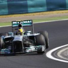 Nico Rosberg en la penúltima curva de Hungaroring