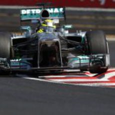 Nico Rosberg entre pianos altos