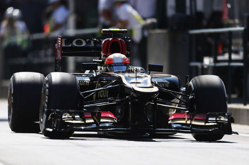 Romain Grosjean afronta la salida del pit-lane