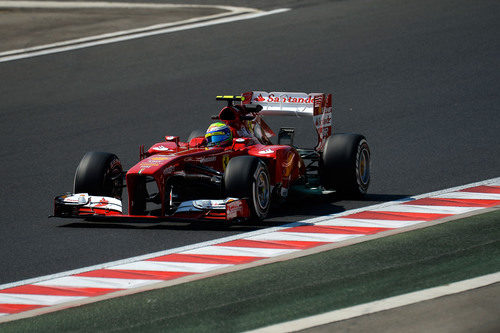 Neumáticos medios para Felipe Massa