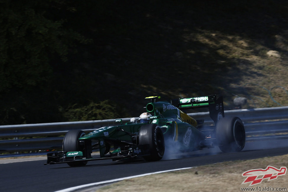 Pasada de frenada de Giedo van der Garde