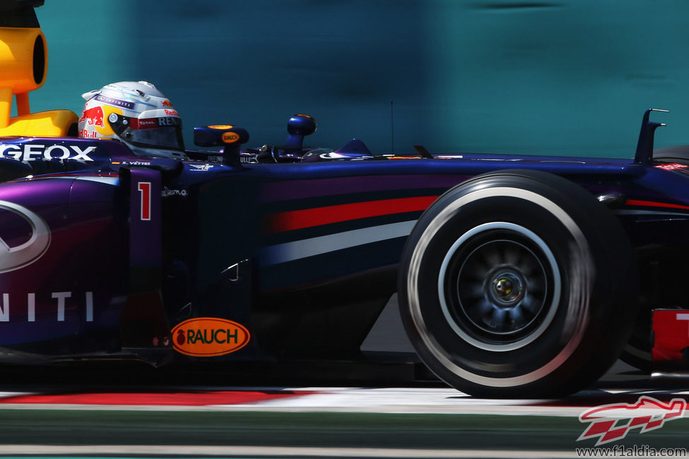 Neumáticos medios para Sebastian Vettel