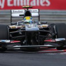 Esteban Gutiérrez afronta la 'chicane' de Hungaroring