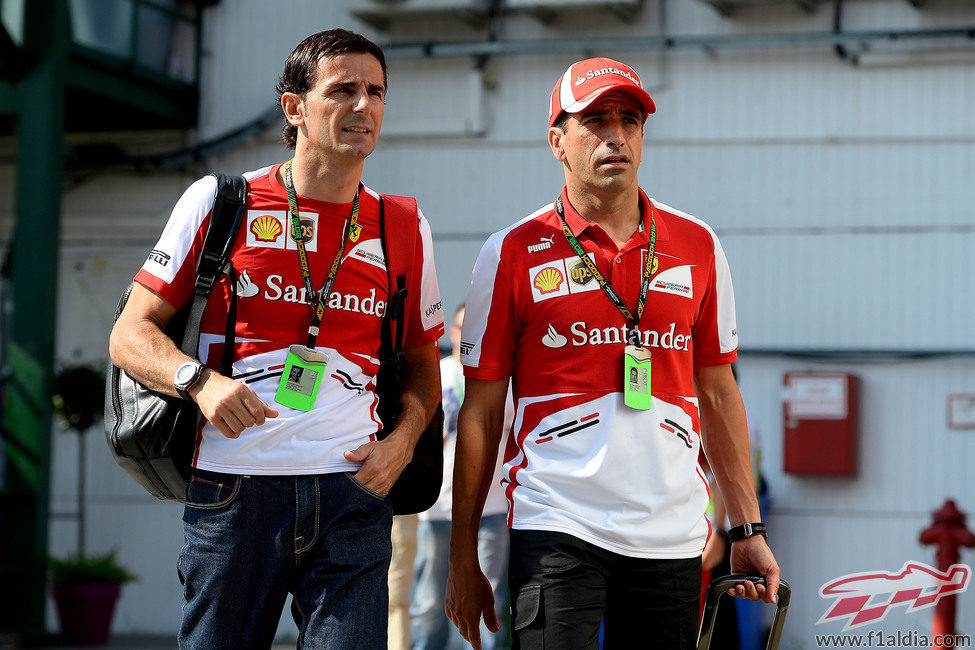 Marc Gene y Pedro de la Rosa llegan al circuito