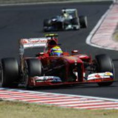 Felipe Massa estuvo rodando con el alerón delantero dañado