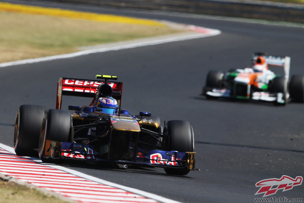Daniel Ricciardo no transformó su posición de salida en puntos