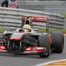 Sergio Pérez rodando con el MP4/28