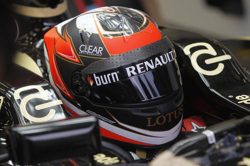 Plano principal del casco de Kimi Räikkönen