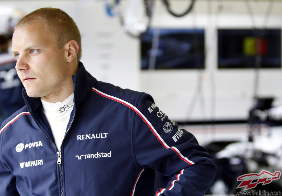 Valtteri Bottas llega muy concentrado tras el parón de verano