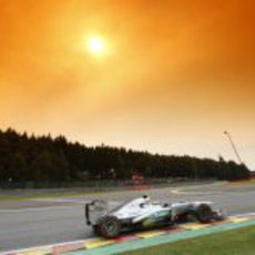 El sol brilla para Lewis Hamilton