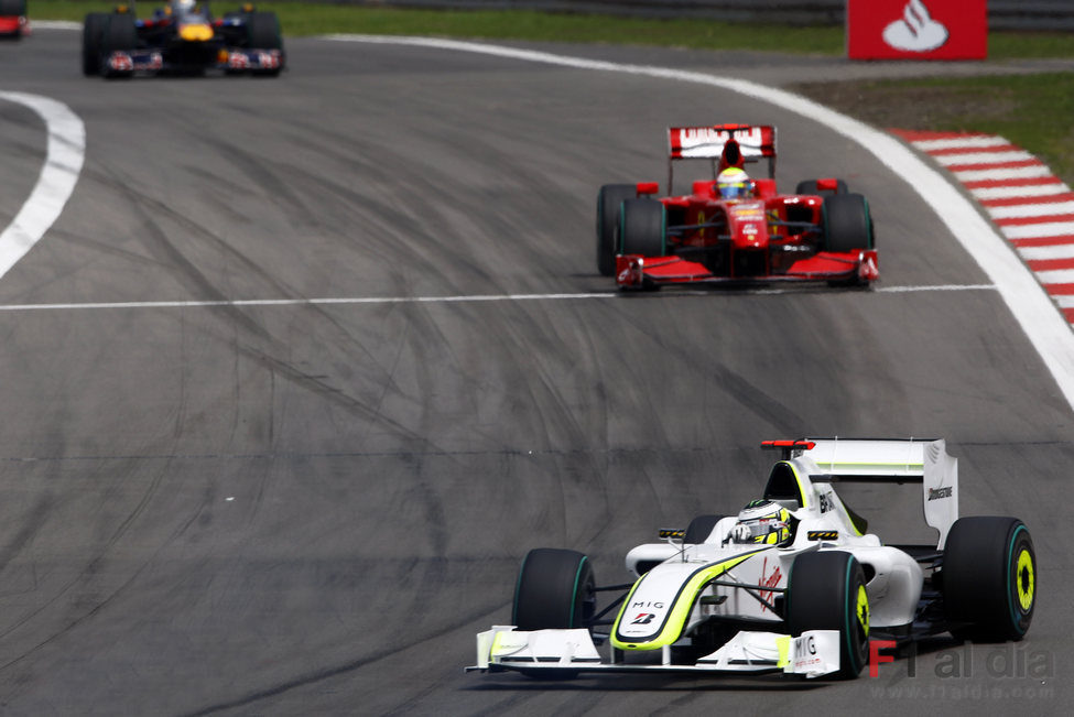 Button y Massa