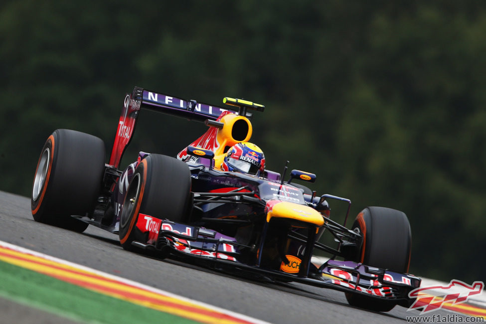 Mark Webber rodando en Spa