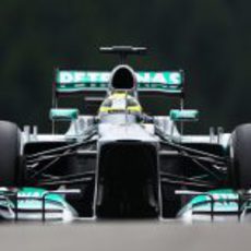 Nico Rosberg rueda en Bélgica