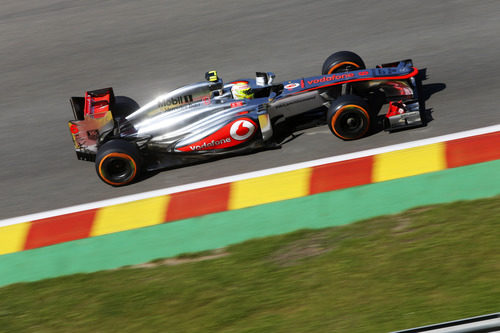 Sergio Pérez clasificó 13º en Spa