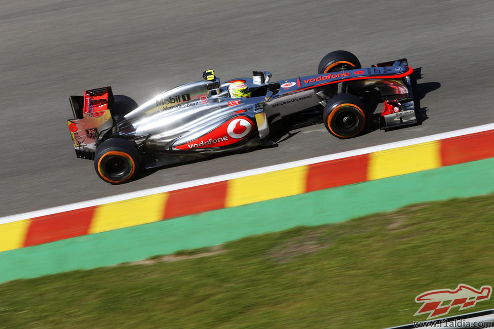 Sergio Pérez clasificó 13º en Spa