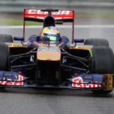 Spray en el Toro Rosso de Jean-Eric Vergne